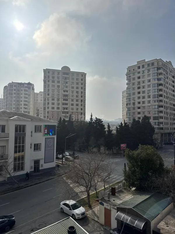 Satılır 2 otaqlı mənzil 62 m²