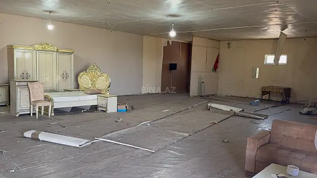 Satılır obyekt 1800 m²