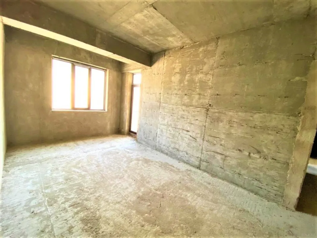 Satılır 2 otaqlı mənzil 71 m²