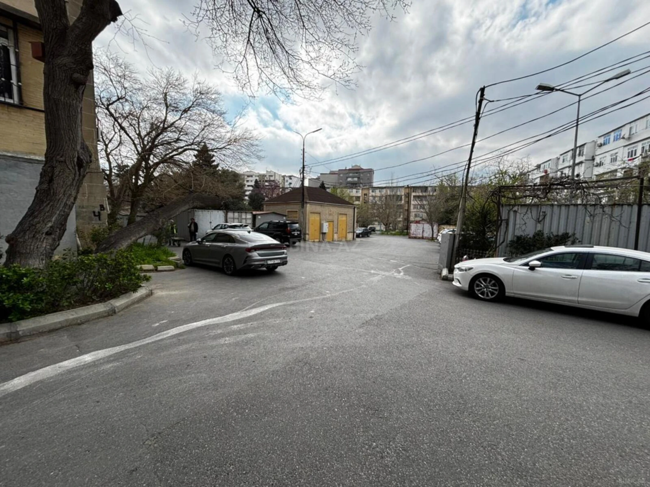 Kirayə verilir 3 otaqlı mənzil 75 m²