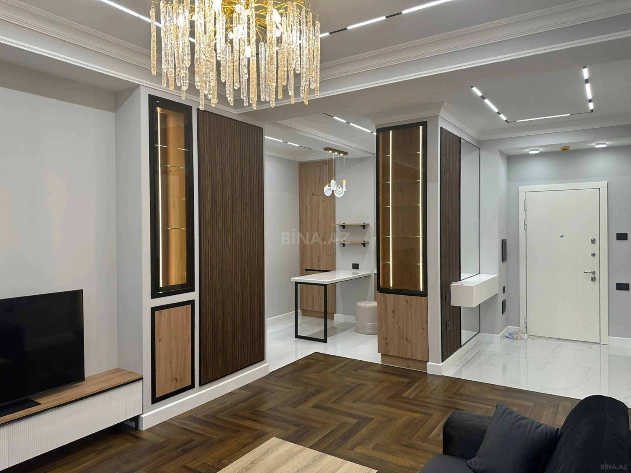 Kirayə verilir 2 otaqlı mənzil 65 m²