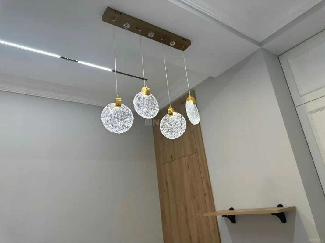 Kirayə verilir 2 otaqlı mənzil 65 m²