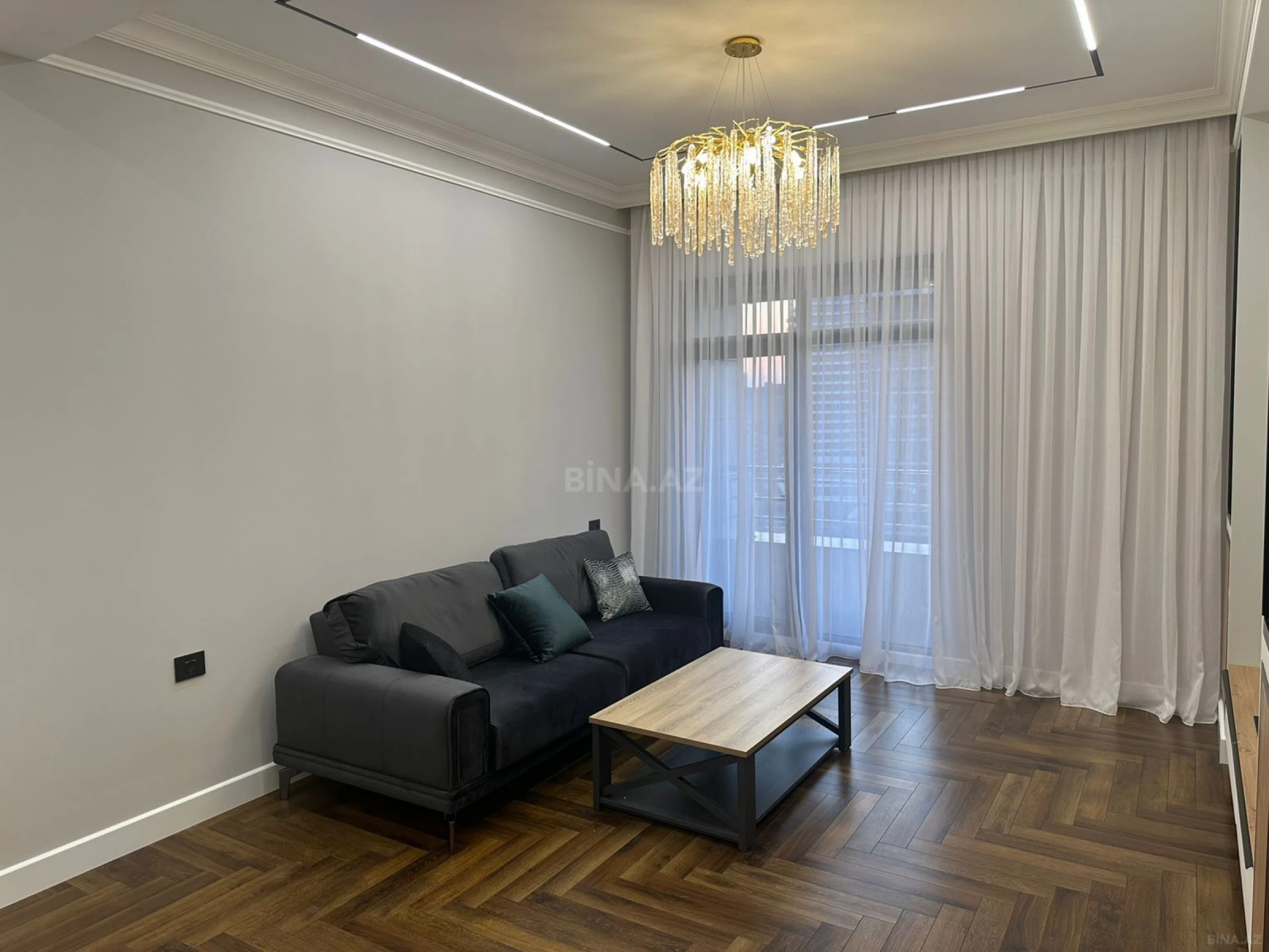 Kirayə verilir 2 otaqlı mənzil 65 m²