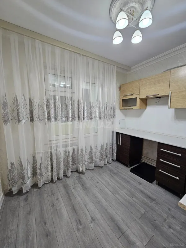 Satılır 3 otaqlı mənzil 75 m²