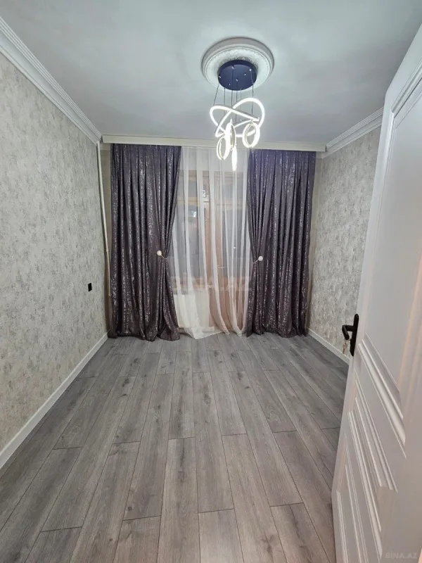 Satılır 3 otaqlı mənzil 75 m²