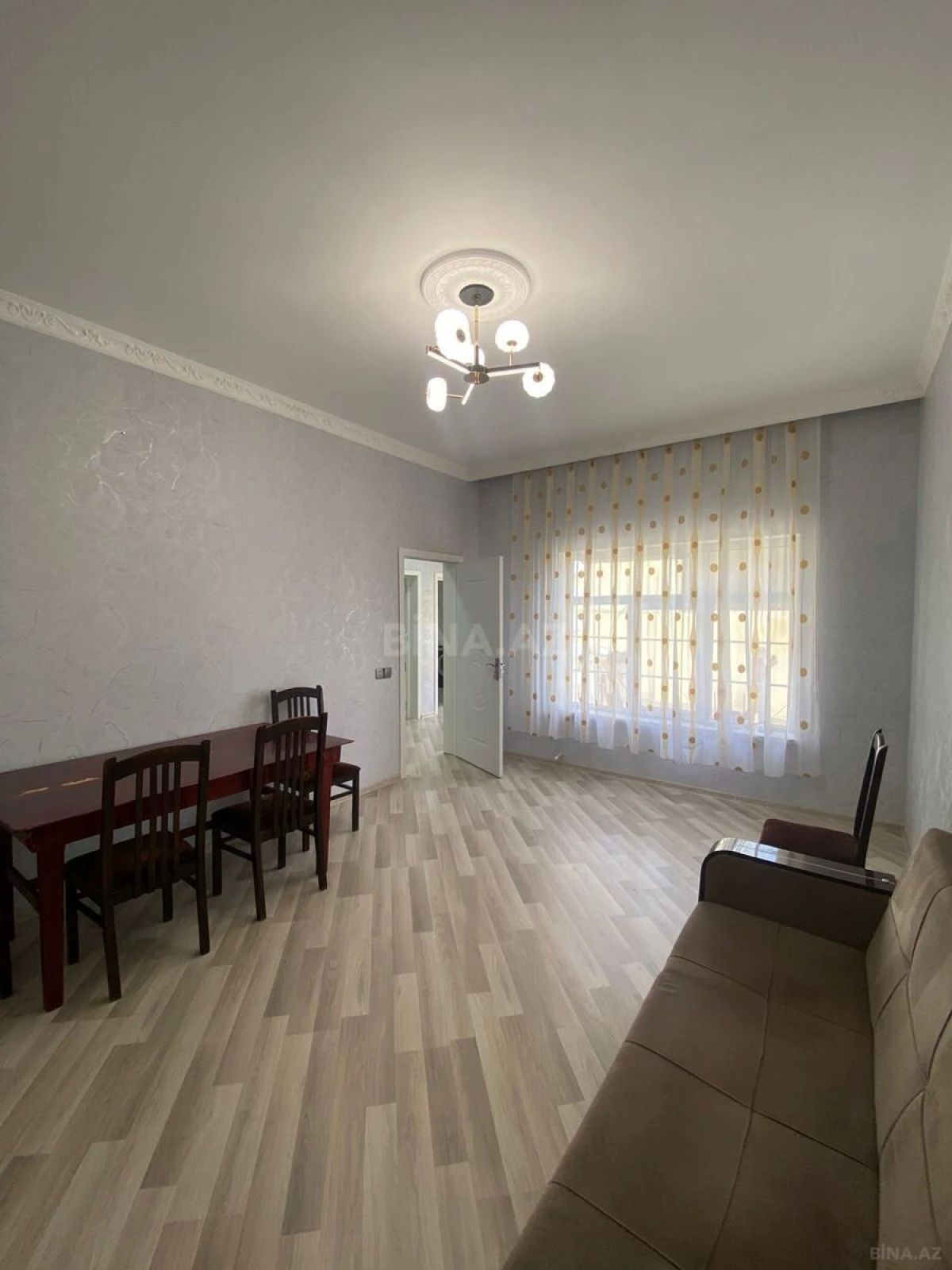 Satılır 3 otaqlı həyət evi 100 m²
