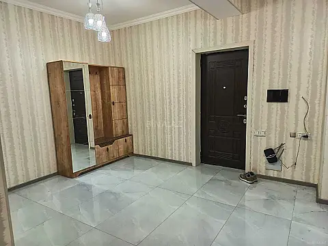 Kirayə verilir 3 otaqlı mənzil 110 m²