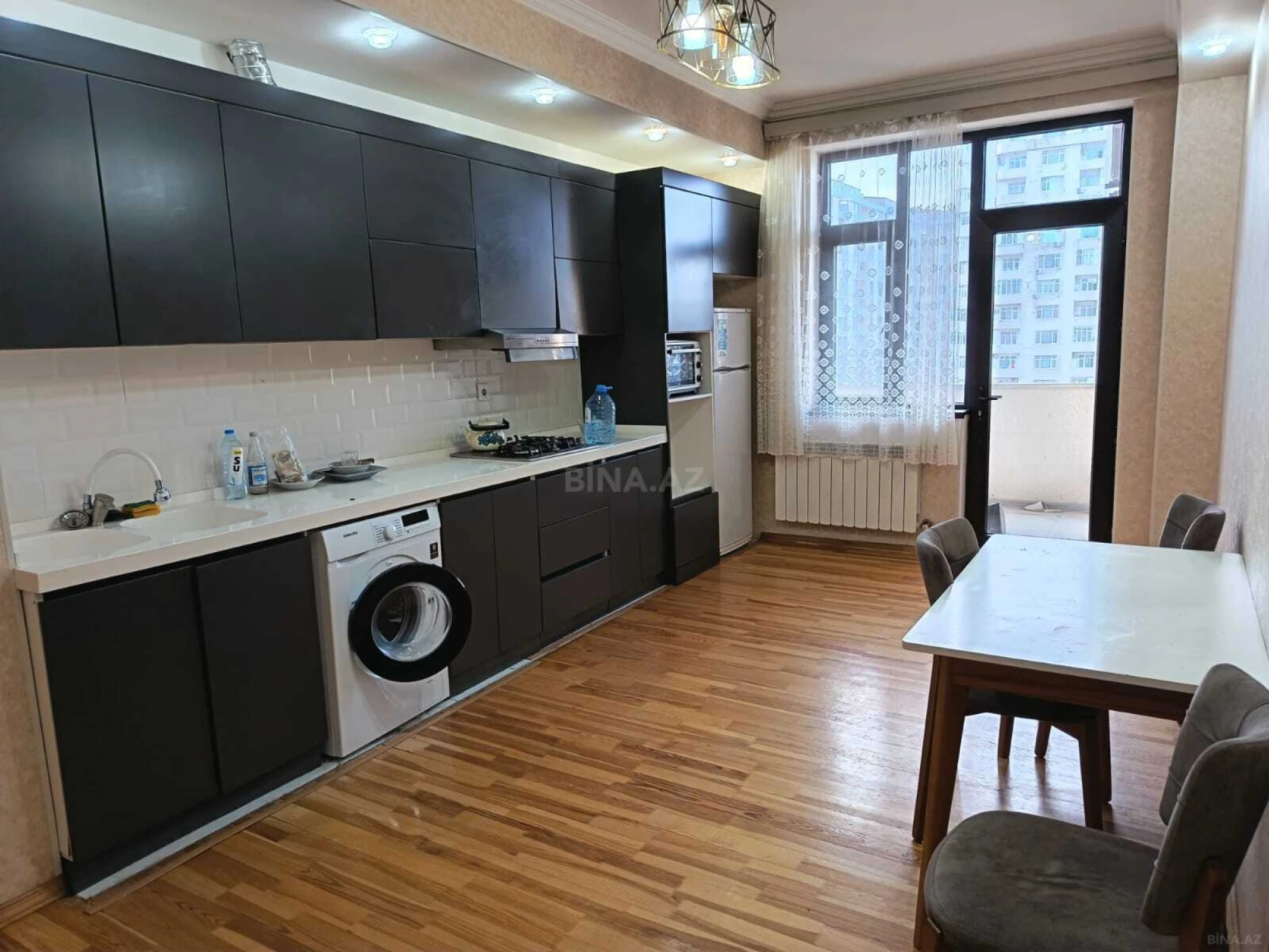 Kirayə verilir 3 otaqlı mənzil 110 m²