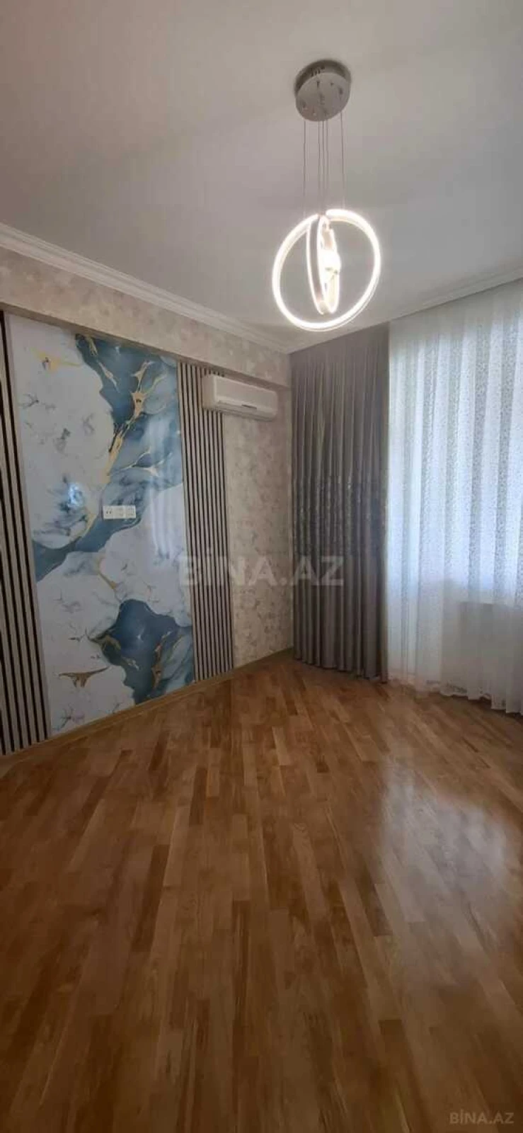 Satılır 2 otaqlı mənzil 60 m²