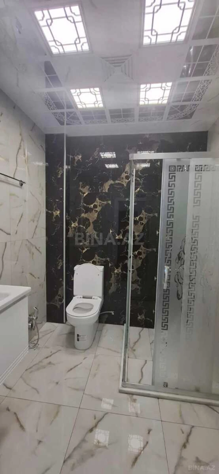Satılır 2 otaqlı mənzil 60 m²