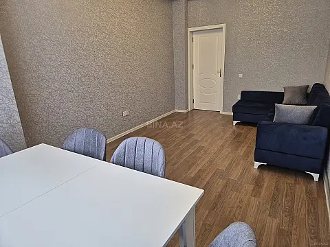 Kirayə verilir 2 otaqlı mənzil 60 m²