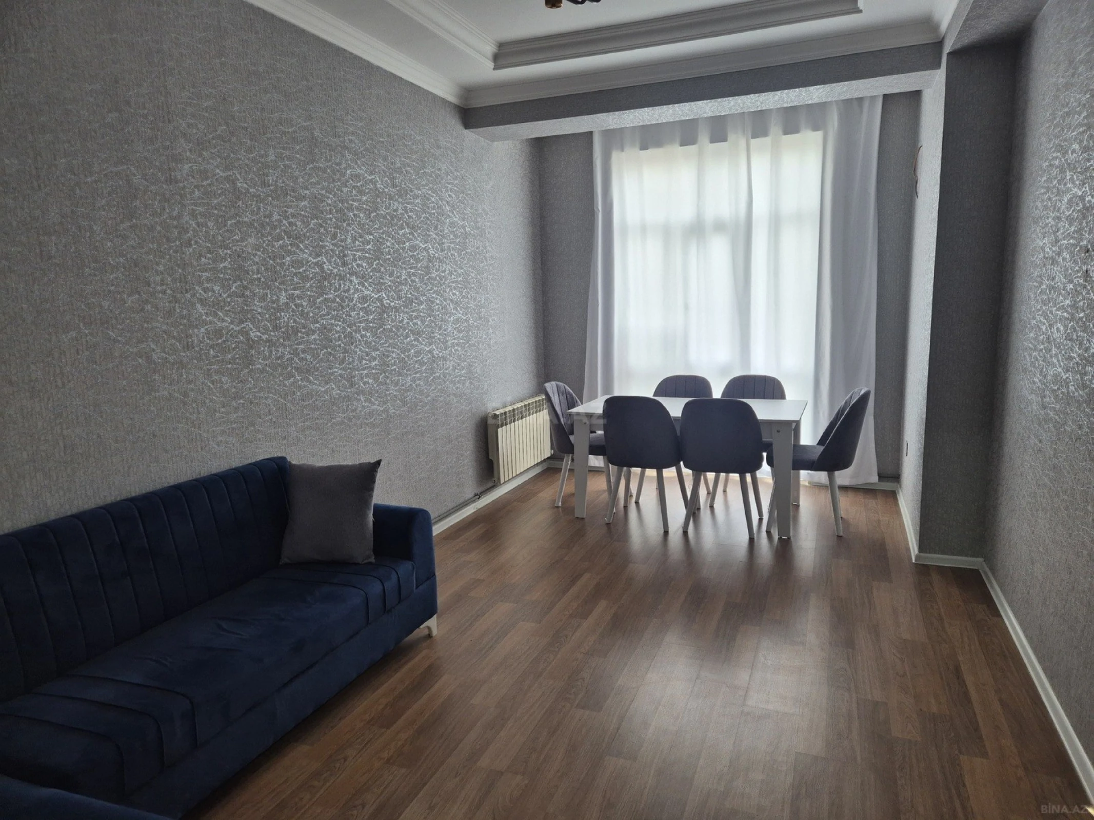 Kirayə verilir 2 otaqlı mənzil 60 m²