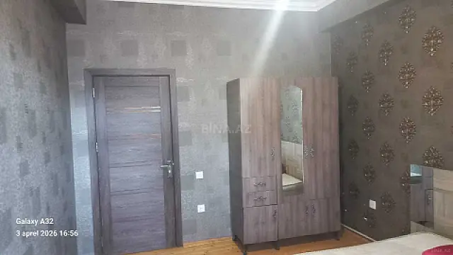 Kirayə verilir 2 otaqlı mənzil 70 m²