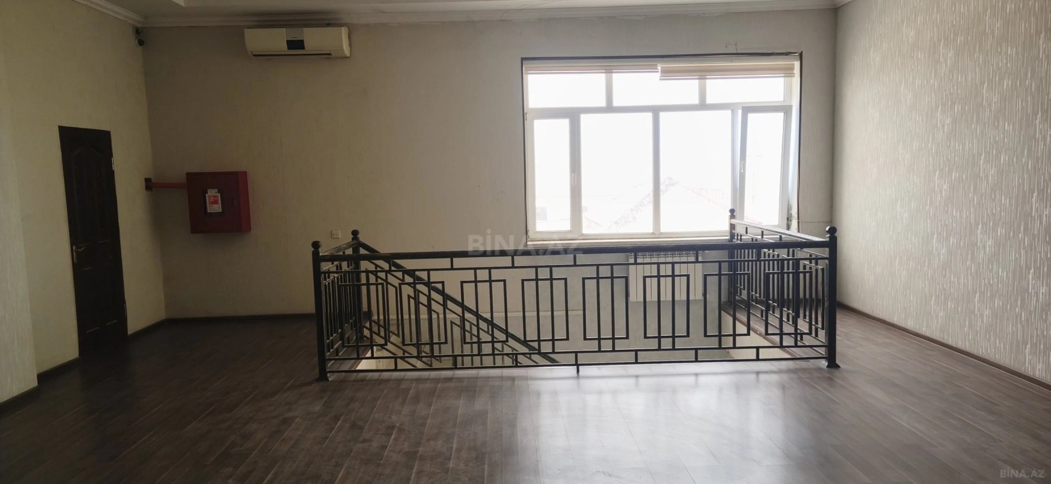 Satılır obyekt 37 m²