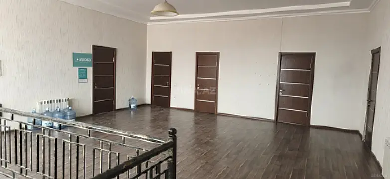 Satılır obyekt 37 m²