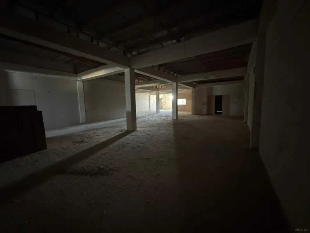 Satılır obyekt 600 m²