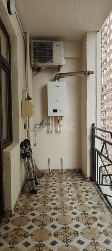 Satılır 3 otaqlı mənzil 96 m²