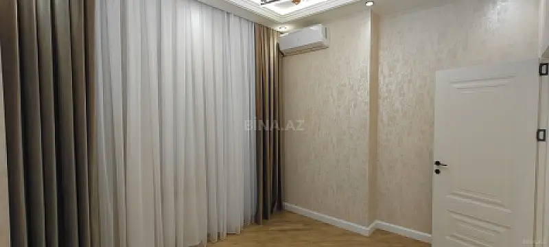 Satılır 3 otaqlı mənzil 96 m²