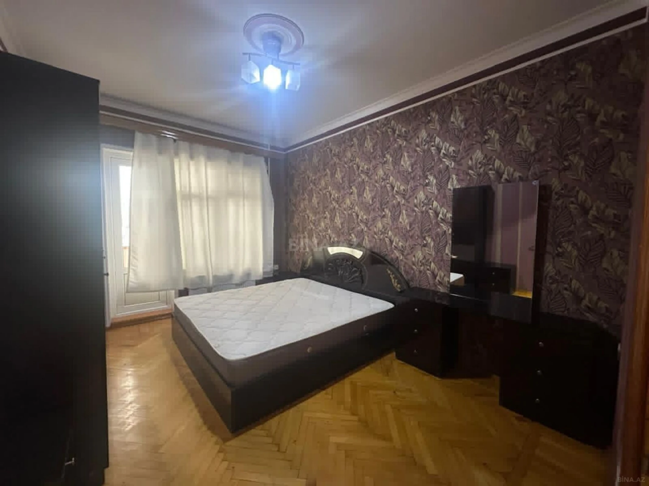 Kirayə verilir 3 otaqlı mənzil 90 m²