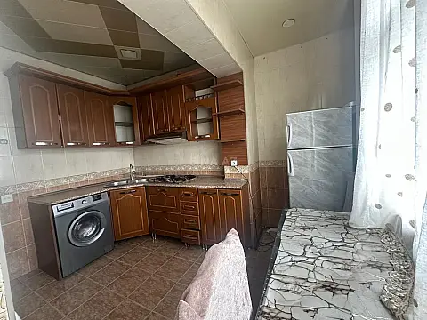 Kirayə verilir 3 otaqlı mənzil 90 m²