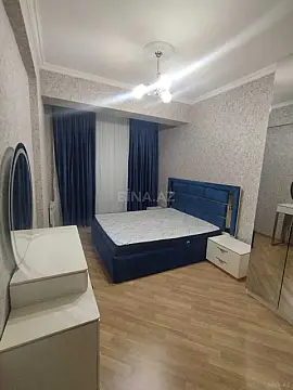 Kirayə verilir 3 otaqlı mənzil 120 m²
