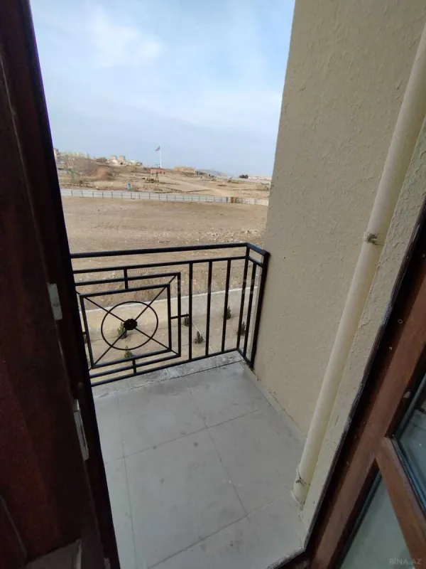 Kirayə verilir 3 otaqlı mənzil 120 m²