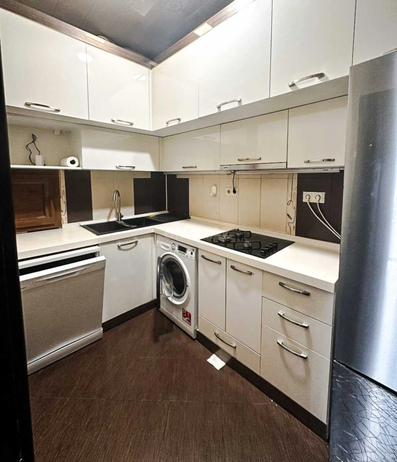 Kirayə verilir 3 otaqlı mənzil 110 m²