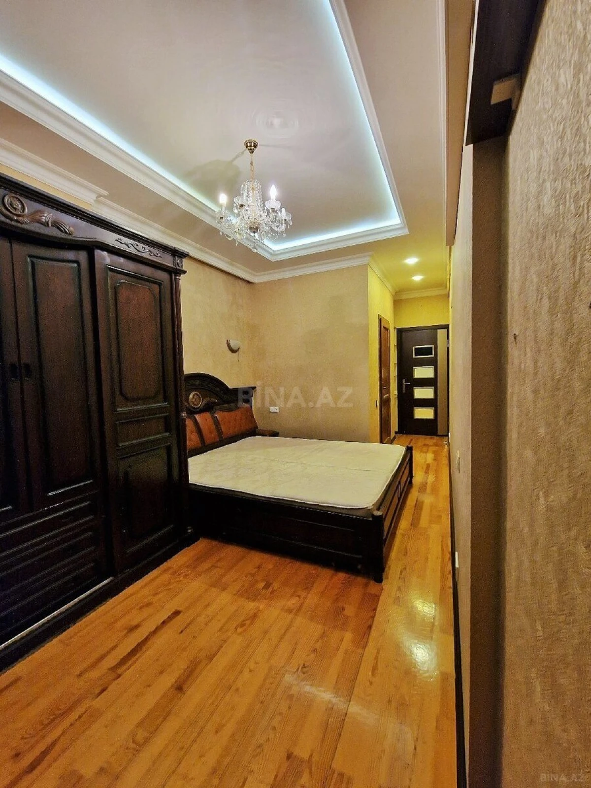 Kirayə verilir 3 otaqlı mənzil 110 m²