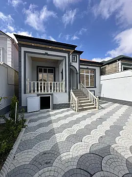 Satılır 4 otaqlı həyət evi 110 m²