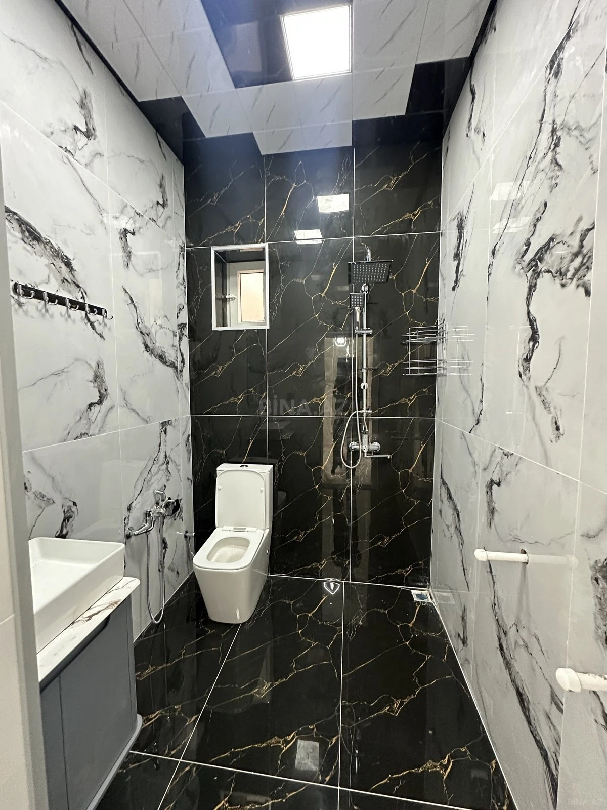 Satılır 4 otaqlı həyət evi 110 m²
