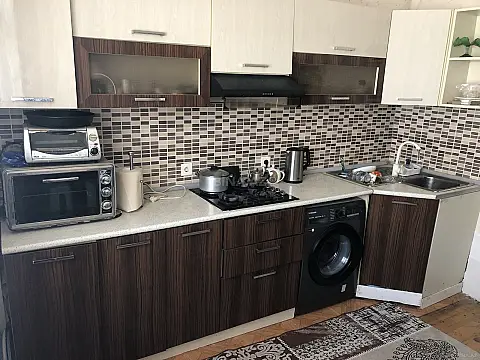 Satılır 5 otaqlı həyət evi 150 m²
