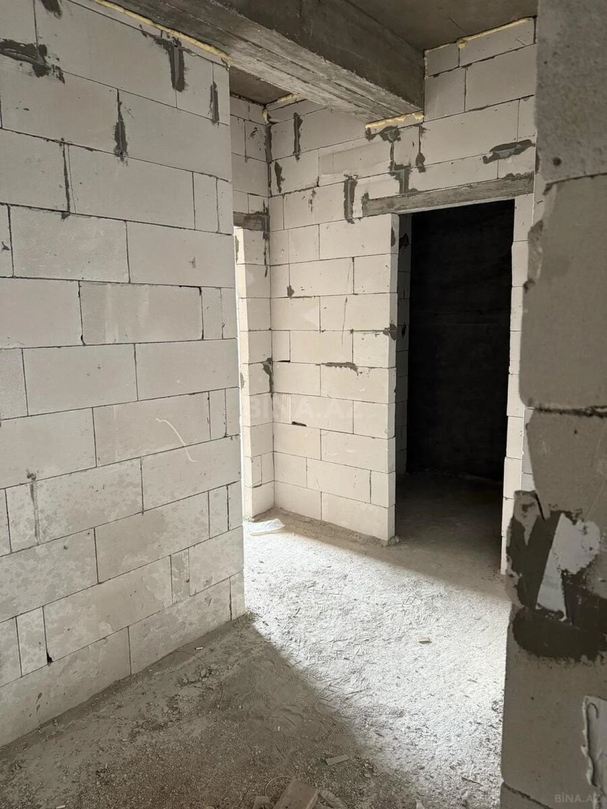 Satılır 3 otaqlı mənzil 86.3 m²