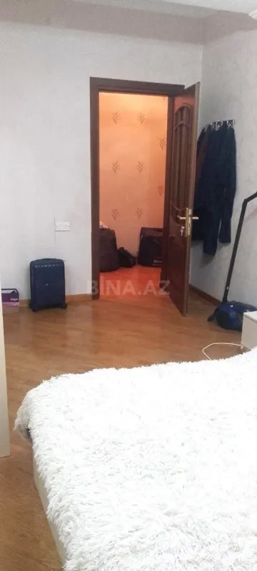 Kirayə verilir 3 otaqlı mənzil 110 m²