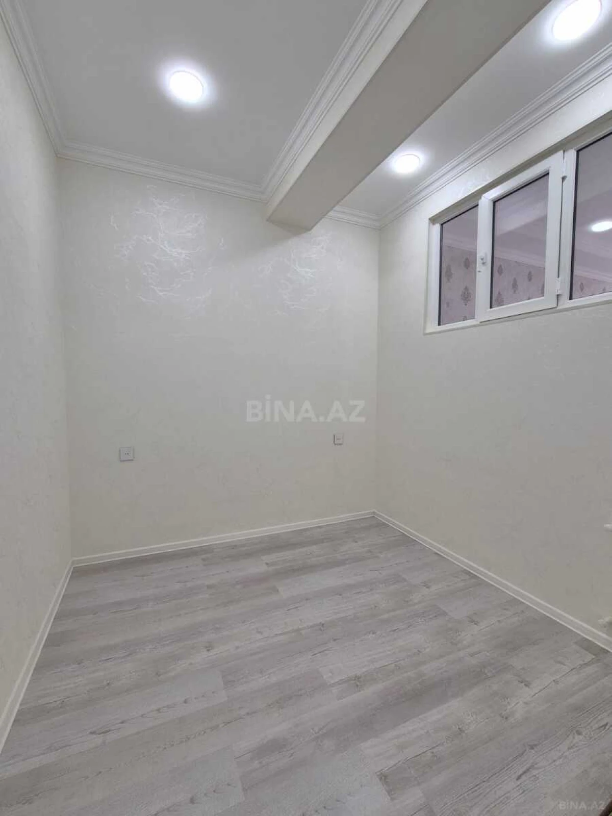 Satılır 3 otaqlı mənzil 58 m²