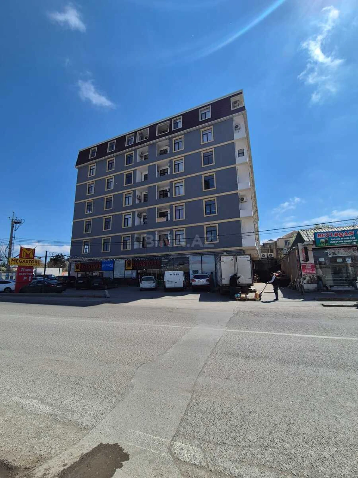 Satılır 3 otaqlı mənzil 58 m²