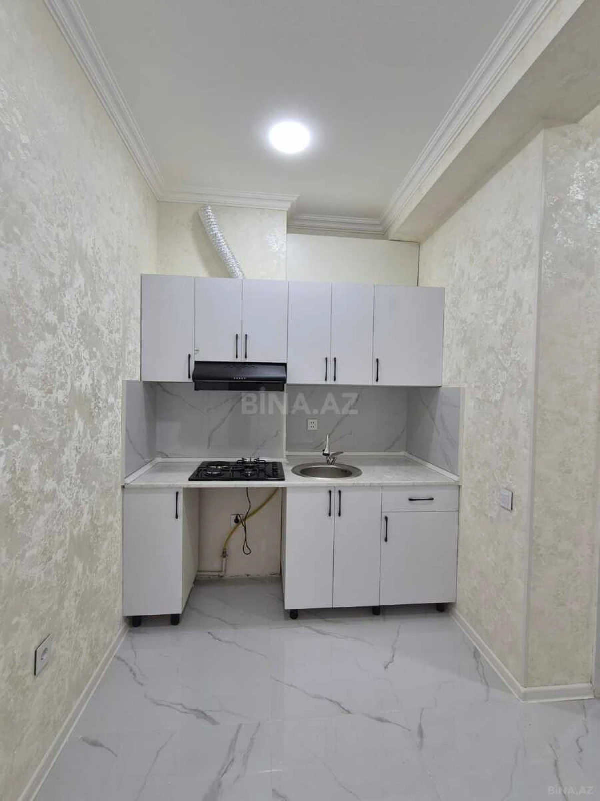 Satılır 3 otaqlı mənzil 58 m²