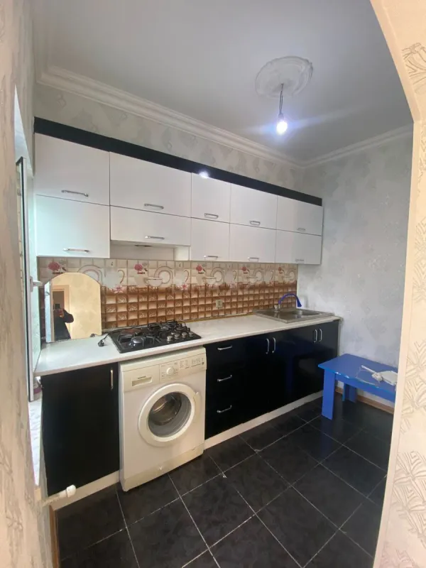 Satılır 2 otaqlı həyət evi 52 m²