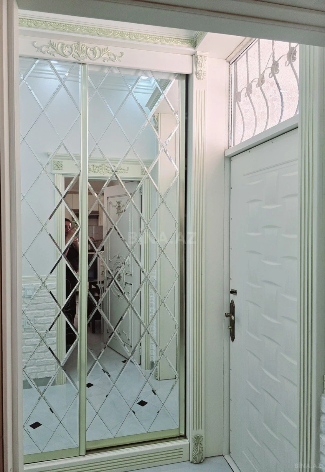 Satılır 3 otaqlı mənzil 75 m²