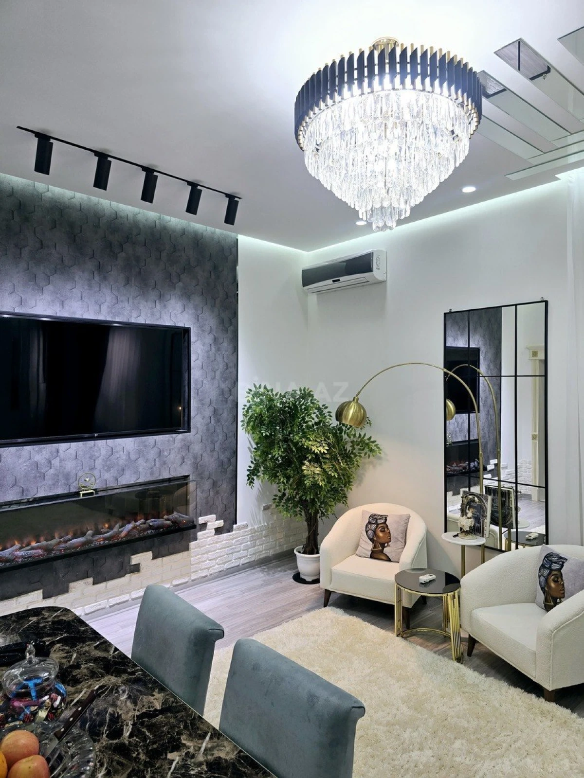 Satılır 3 otaqlı mənzil 75 m²