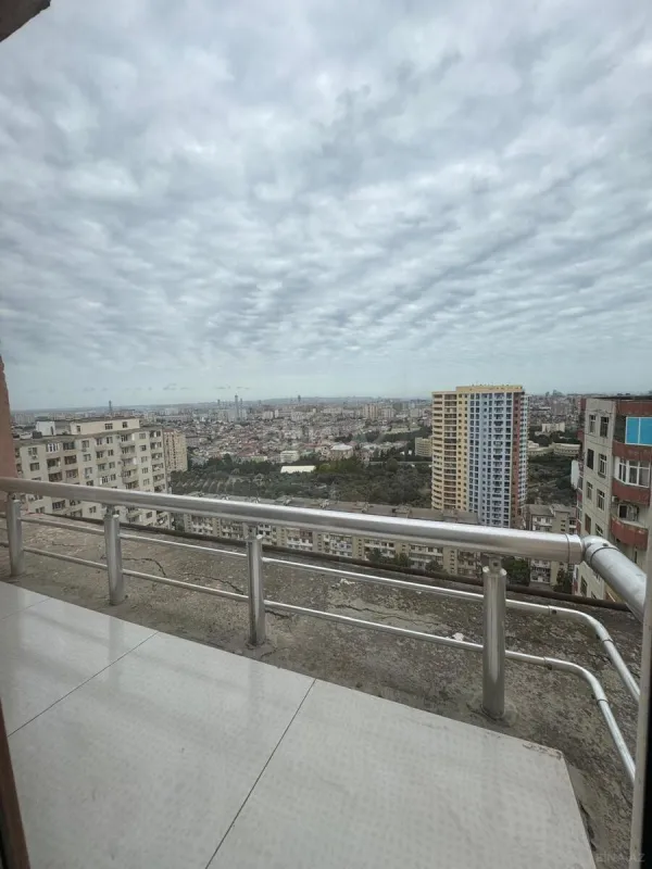 Satılır 3 otaqlı mənzil 80 m²