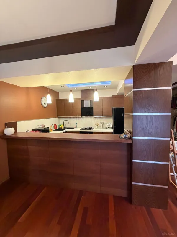 Satılır 3 otaqlı mənzil 100 m²