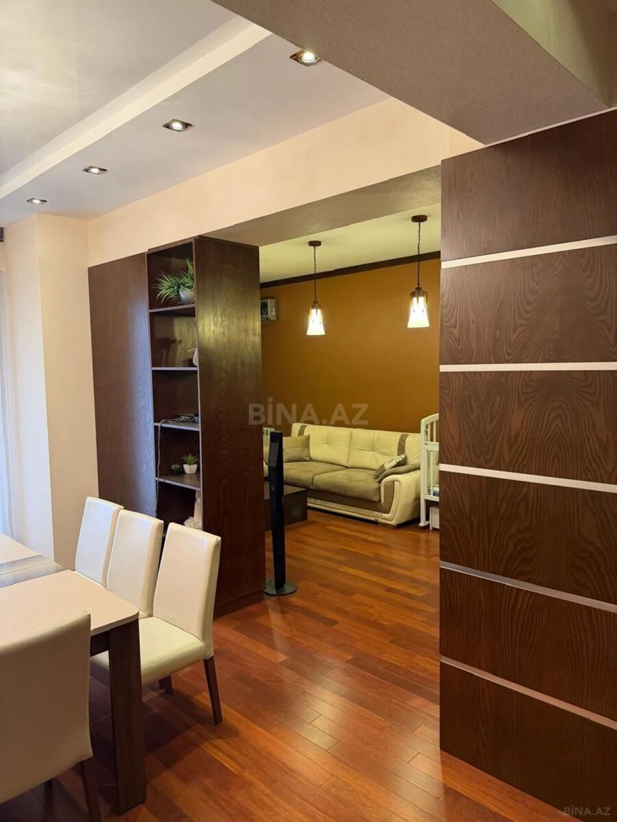 Satılır 3 otaqlı mənzil 100 m²