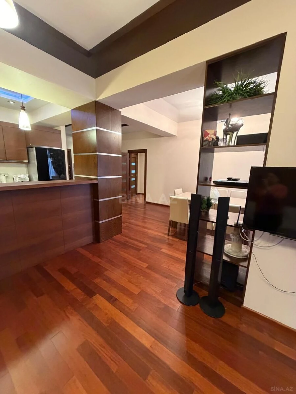 Satılır 3 otaqlı mənzil 100 m²