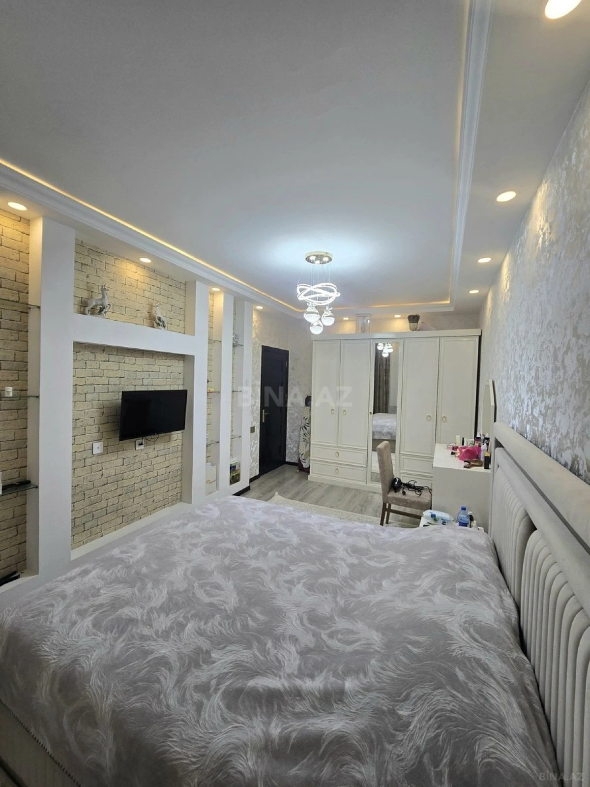 Satılır 3 otaqlı mənzil 80 m²