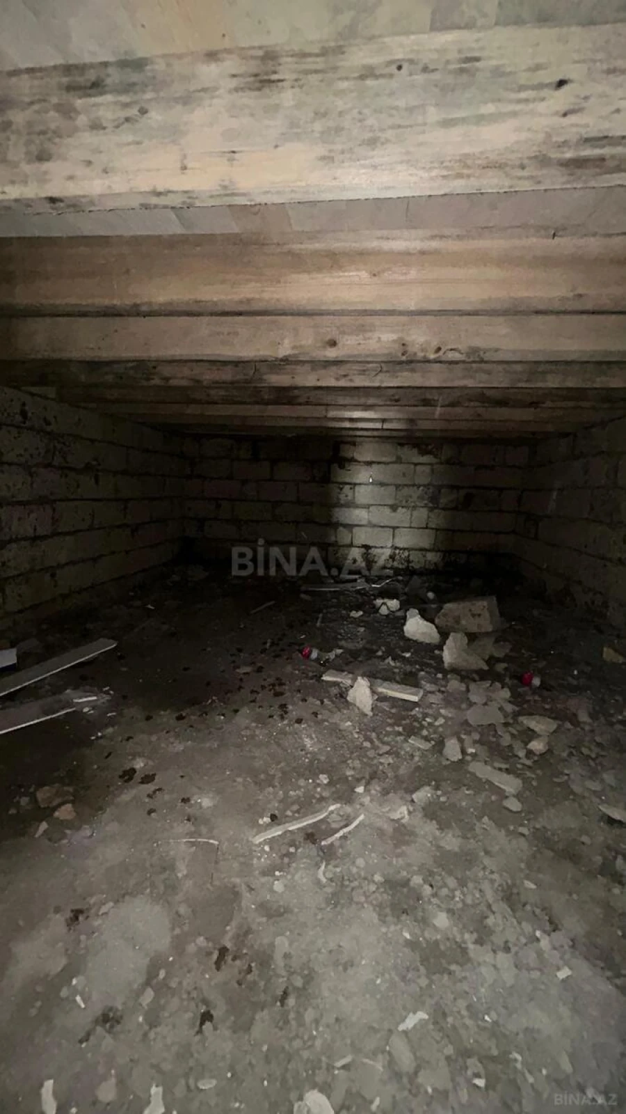 Satılır 4 otaqlı həyət evi 100 m²