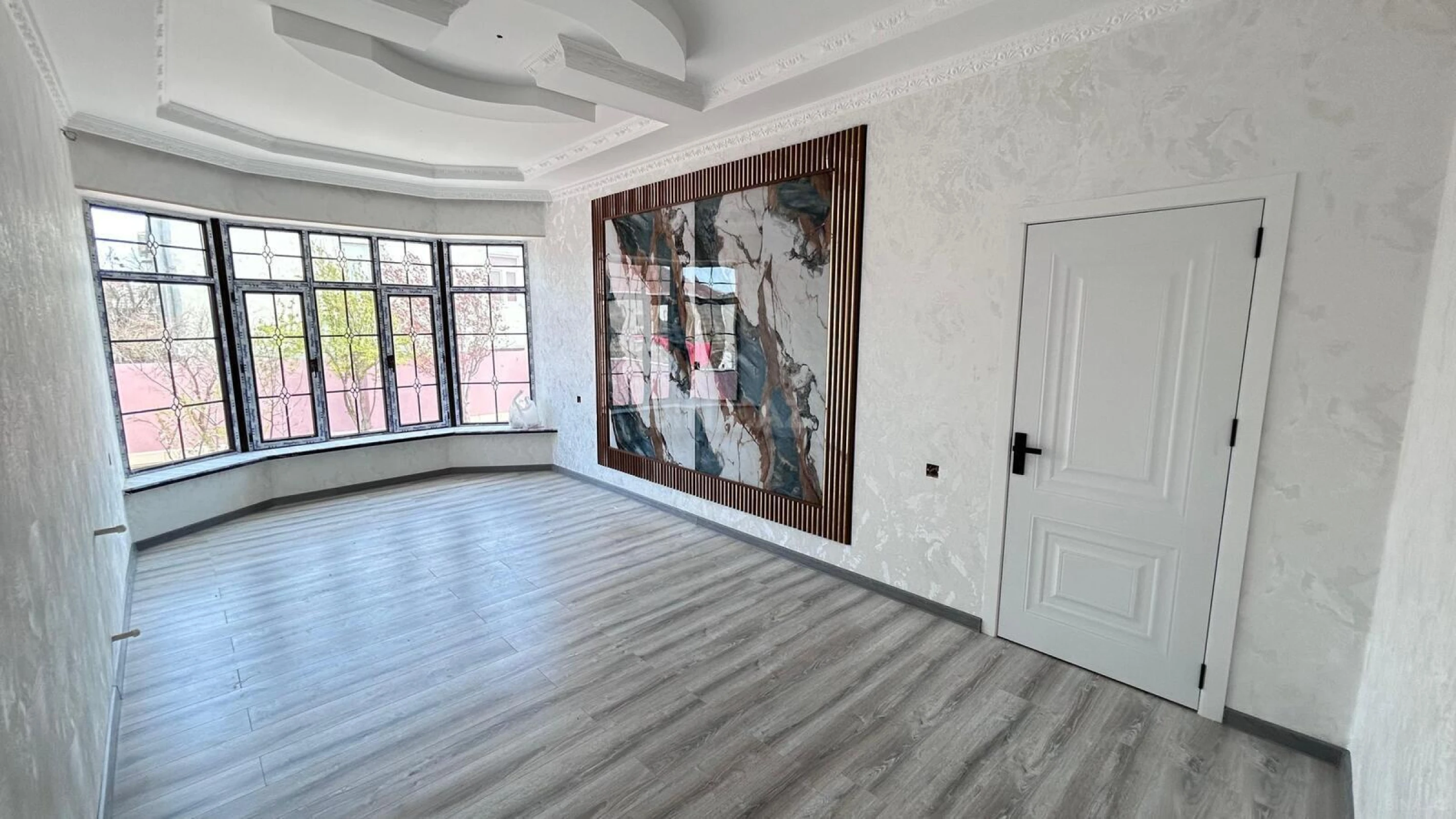 Satılır 4 otaqlı həyət evi 100 m²