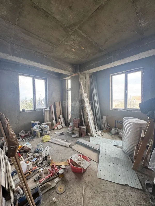 Satılır 2 otaqlı mənzil 66 m²