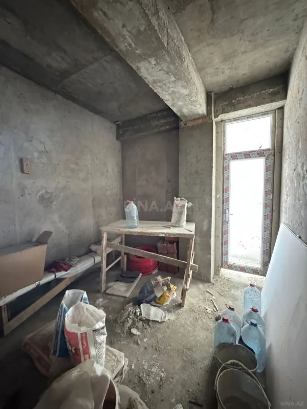 Satılır 2 otaqlı mənzil 66 m²