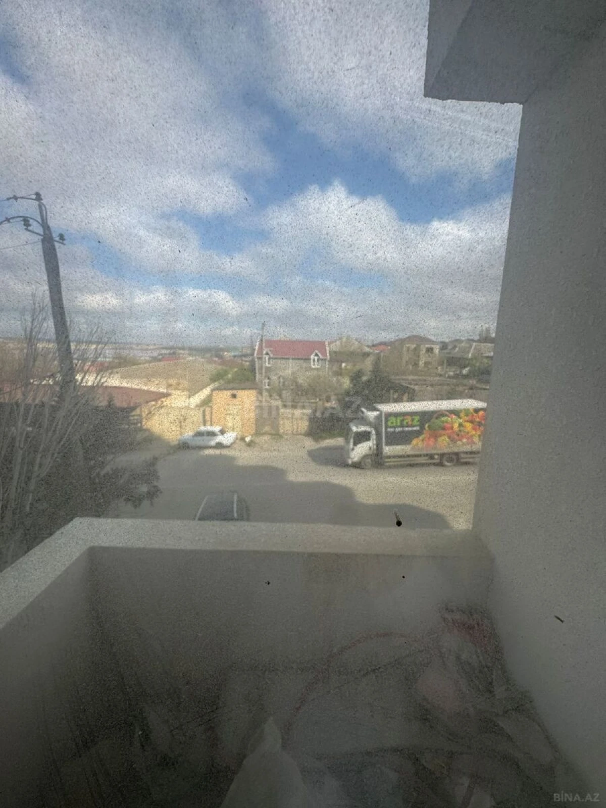 Satılır 2 otaqlı mənzil 66 m²