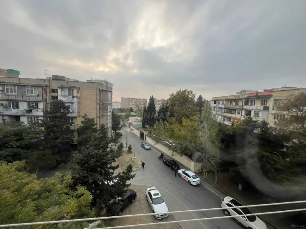 Satılır 3 otaqlı mənzil 55 m²